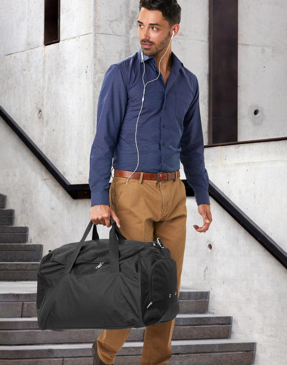 B2000 Basic Sports Bag with Shoe Pocket